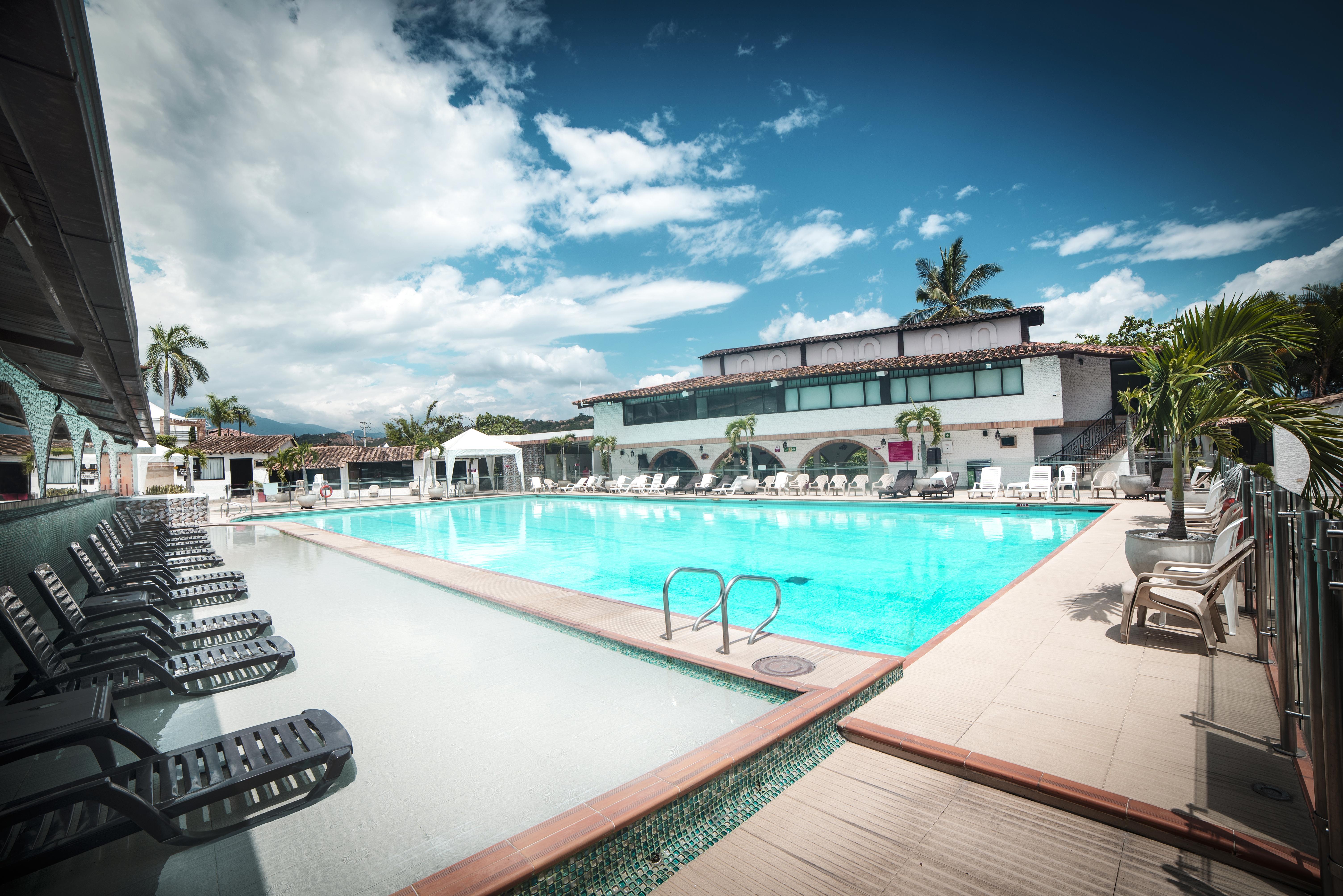 Hotel San Juan Internacional Girón Εξωτερικό φωτογραφία