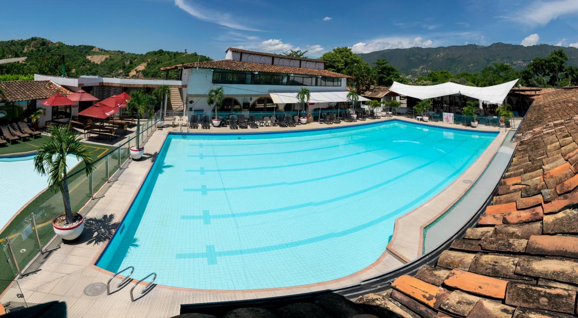 Hotel San Juan Internacional Girón Εξωτερικό φωτογραφία