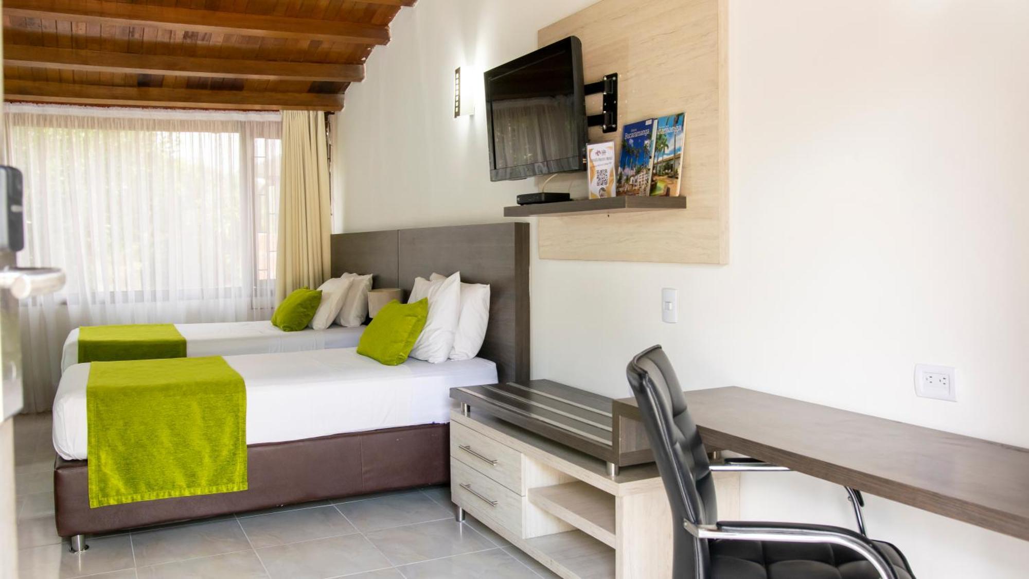 Hotel San Juan Internacional Girón Εξωτερικό φωτογραφία